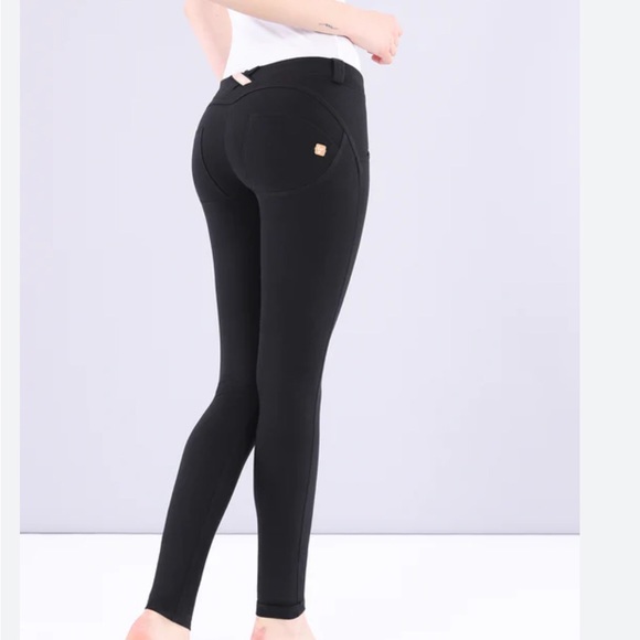 Freddy Pants & Jumpsuits Freddy Wr Up Stretchy Shaping Pants Size 6